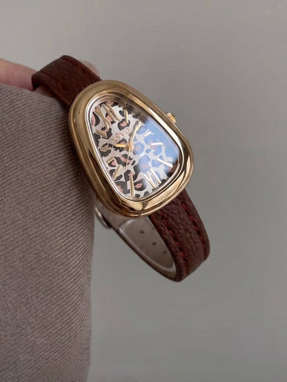 Cross-border hot red dial gold watch ladies' quartz watch, vintage oval square watch for women, light luxury niche outer