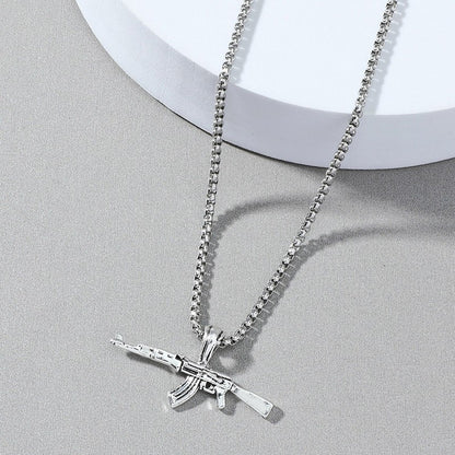 European and American retro men's clothing accessories, necklaces, necklaces, AK47 gun pendants, fashion accessories, can be sent in one piece