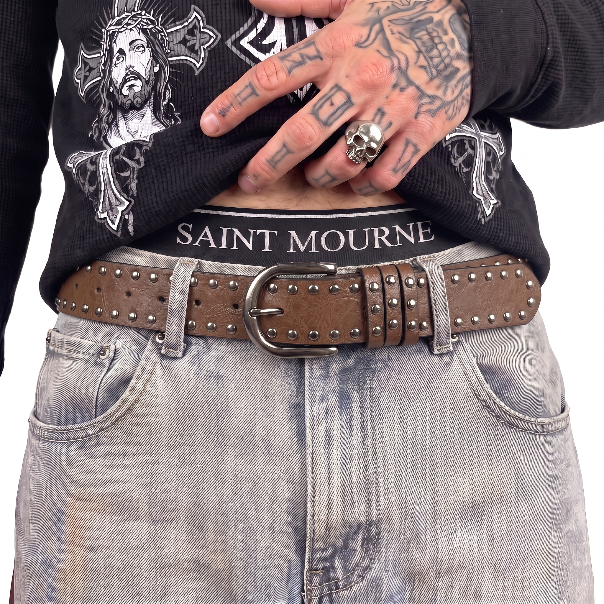STUDDED BELT