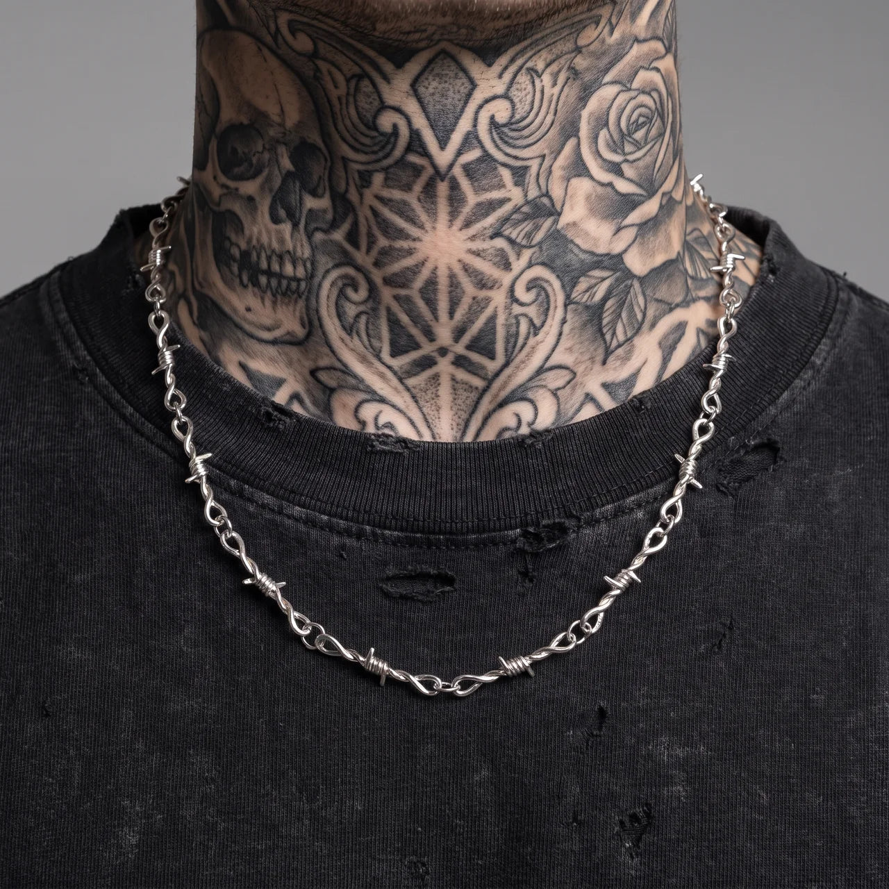 BARBED WIRE NECKLACE